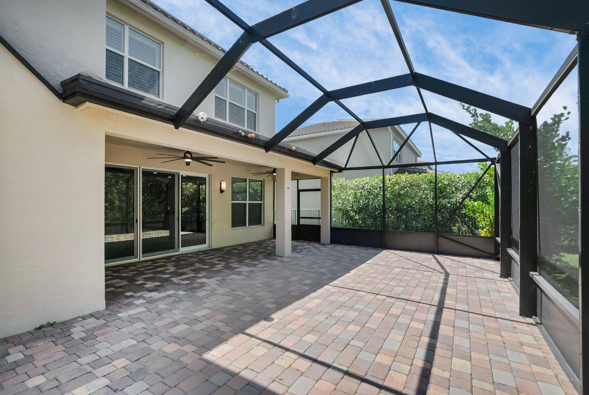 SUSSMAN AGR PUD NORTH PLAT ONE - Residential Lease