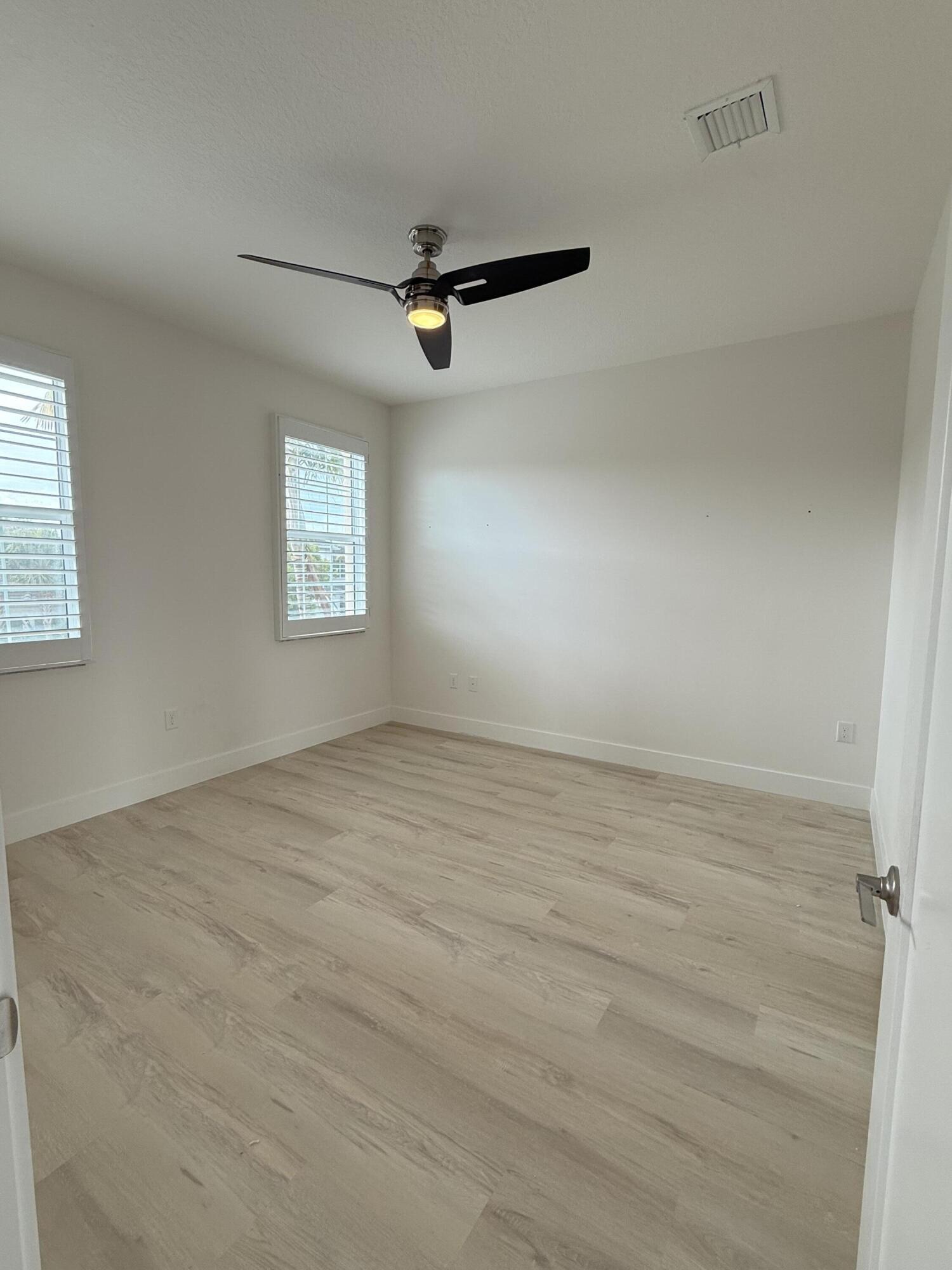 SUSSMAN AGR PUD NORTH PLAT ONE - Residential Lease