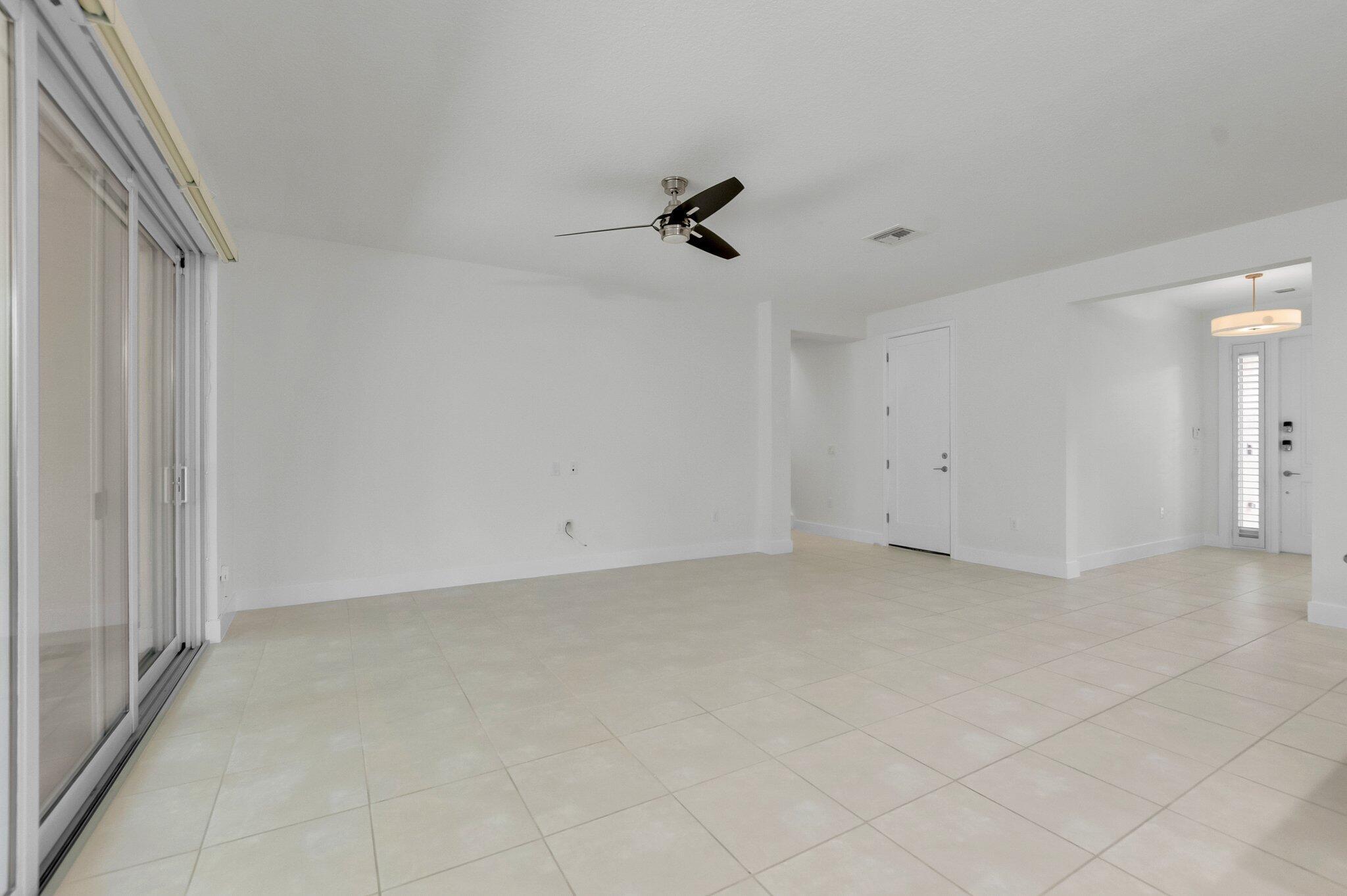 SUSSMAN AGR PUD NORTH PLAT ONE - Residential Lease