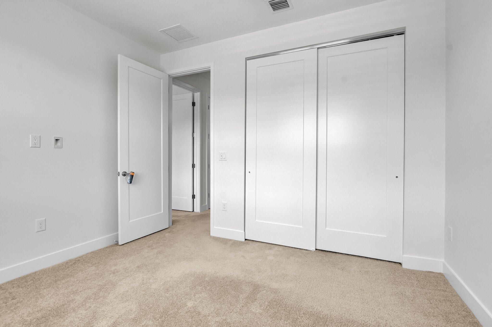 SUSSMAN AGR PUD NORTH PLAT ONE - Residential Lease