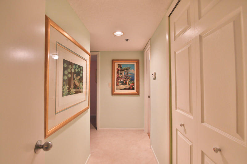 HORIZON CONDO - Residential