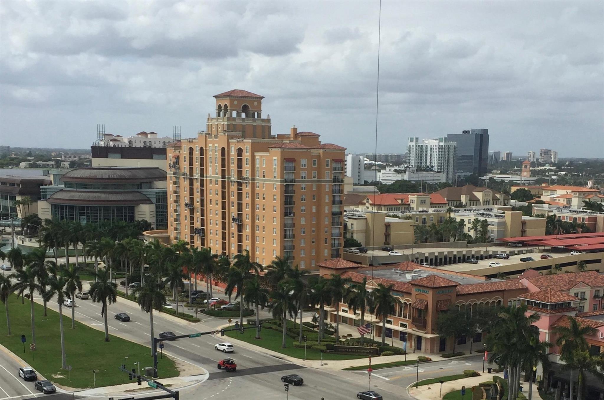 TOWER CONDO AT CITYPLACE - Residential Lease