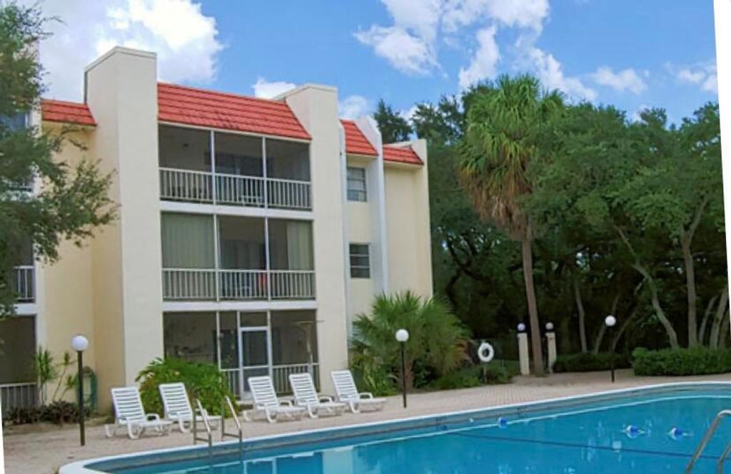 Photo of 636 NW 13th Street #32, Boca Raton, FL 33486 (MLS # R11098751)