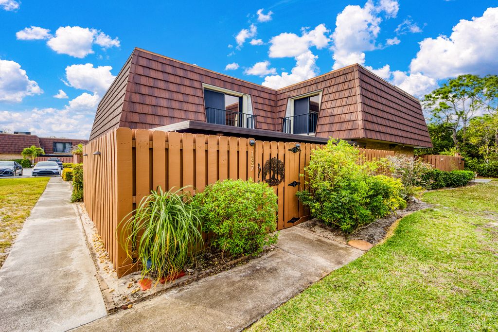 Photo of 5698 SE Riverboat Drive, Stuart, FL 34997 (MLS # R10965417)