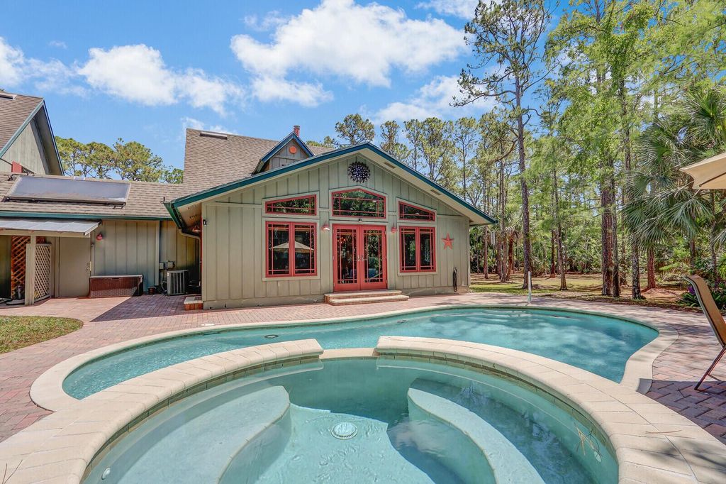 Photo of 11868 161st Street N, Jupiter, FL 33478 (MLS # R11090591)