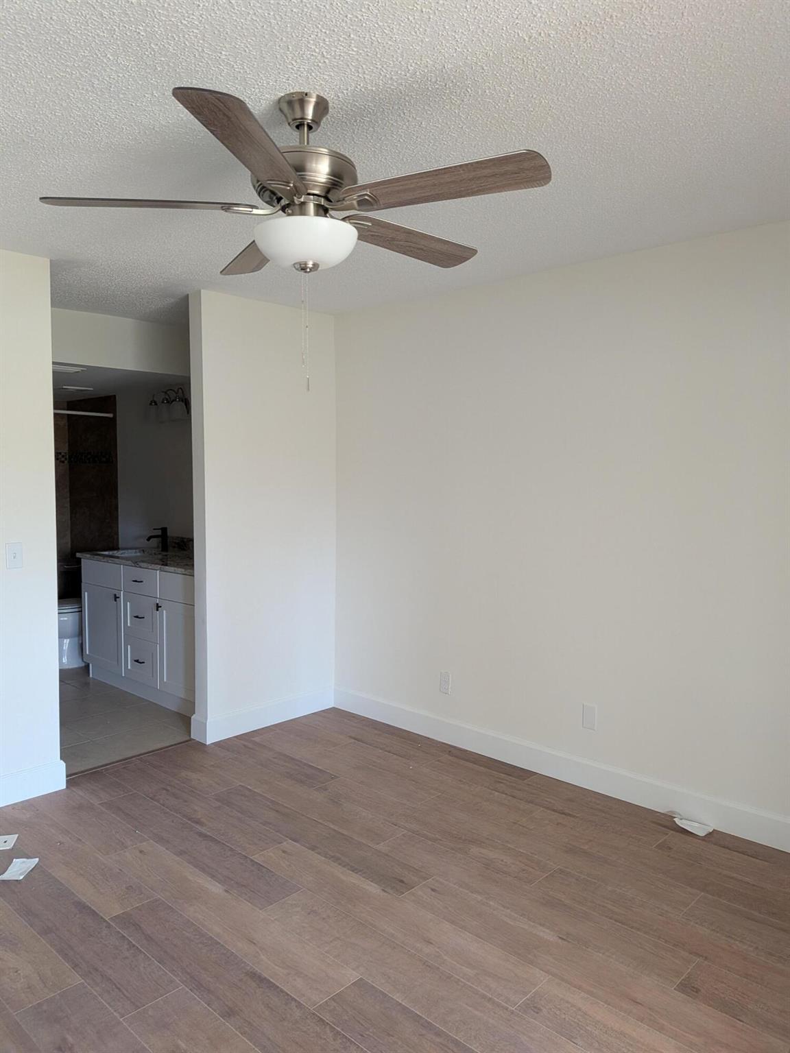 GROVE ISLE EAST CONDOMINI - Residential