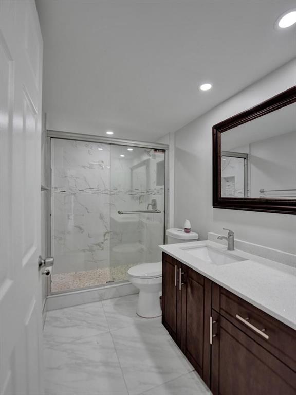 WHITEHALL I - Residential