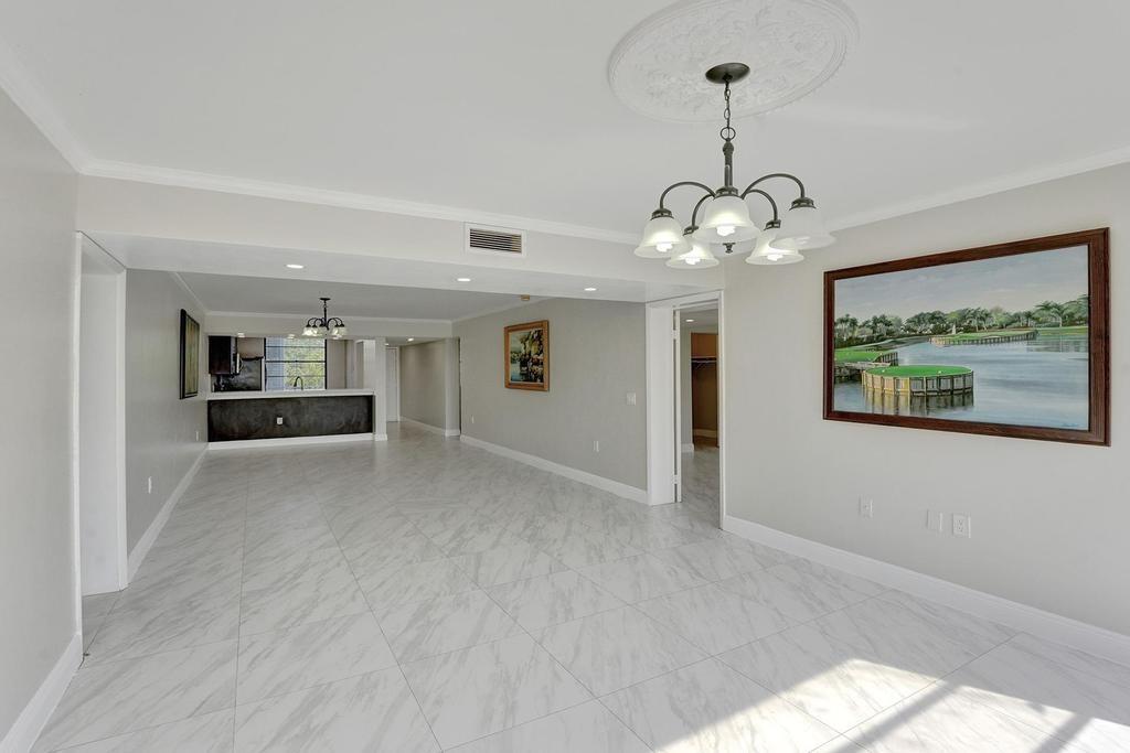 WHITEHALL I - Residential