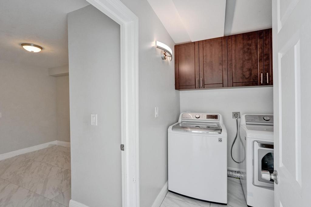 WHITEHALL I - Residential