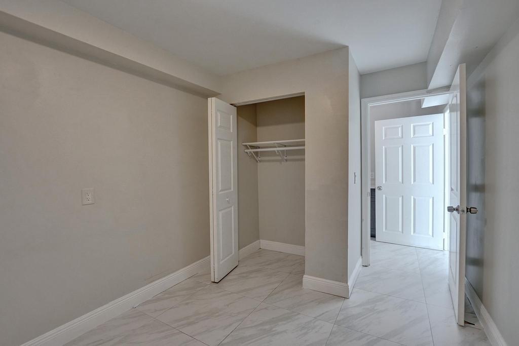 WHITEHALL I - Residential