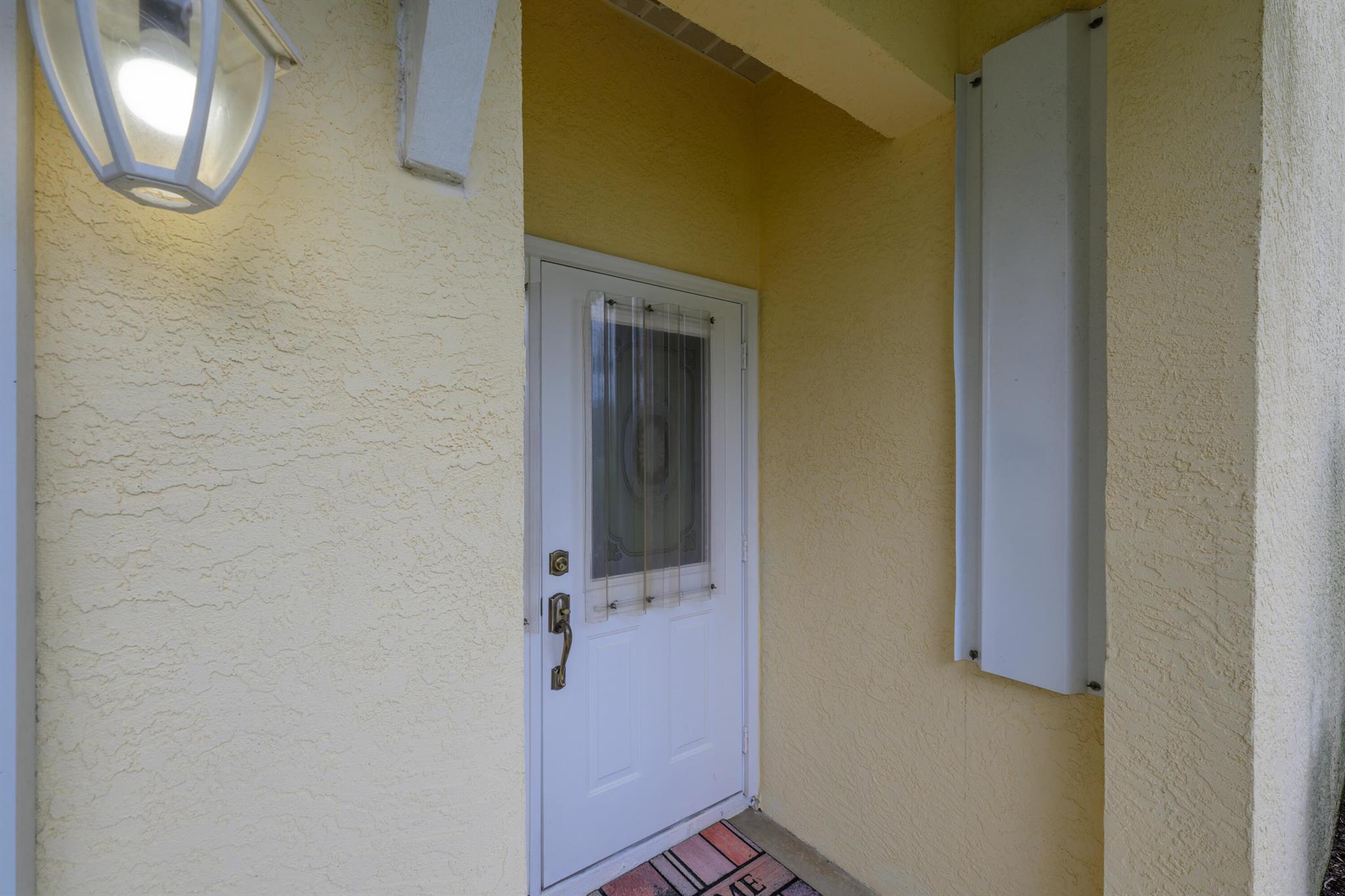 MOON RIVER - Residential Lease