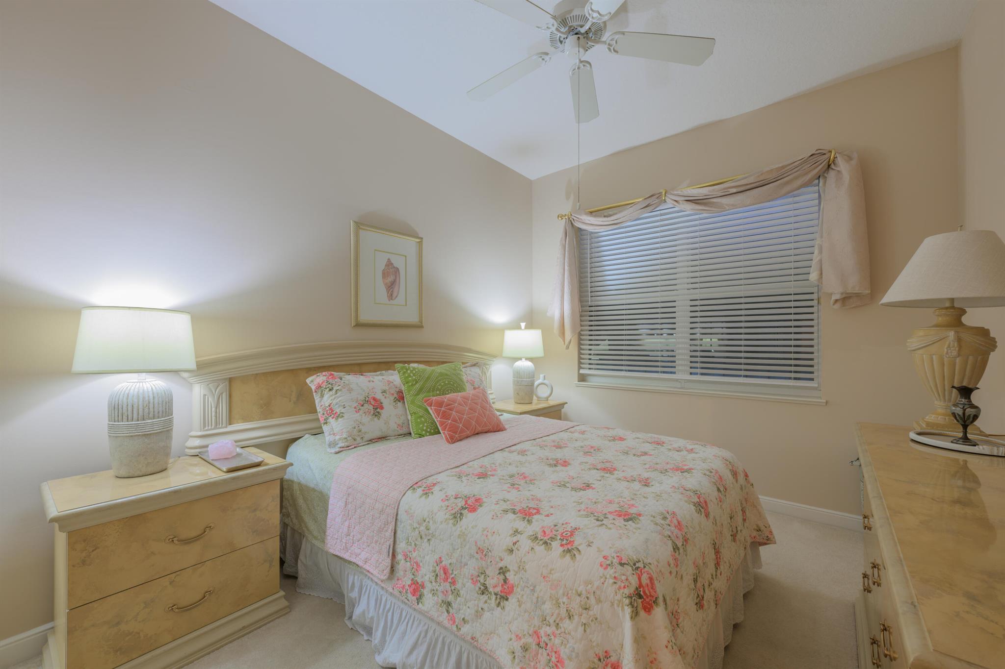 MOON RIVER - Residential Lease