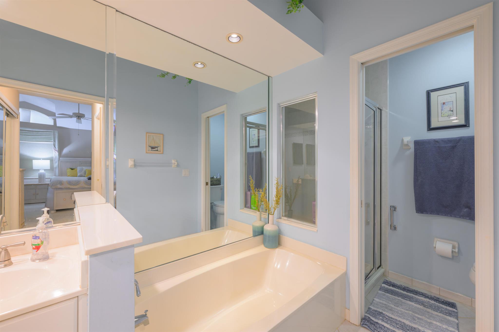 MOON RIVER - Residential Lease