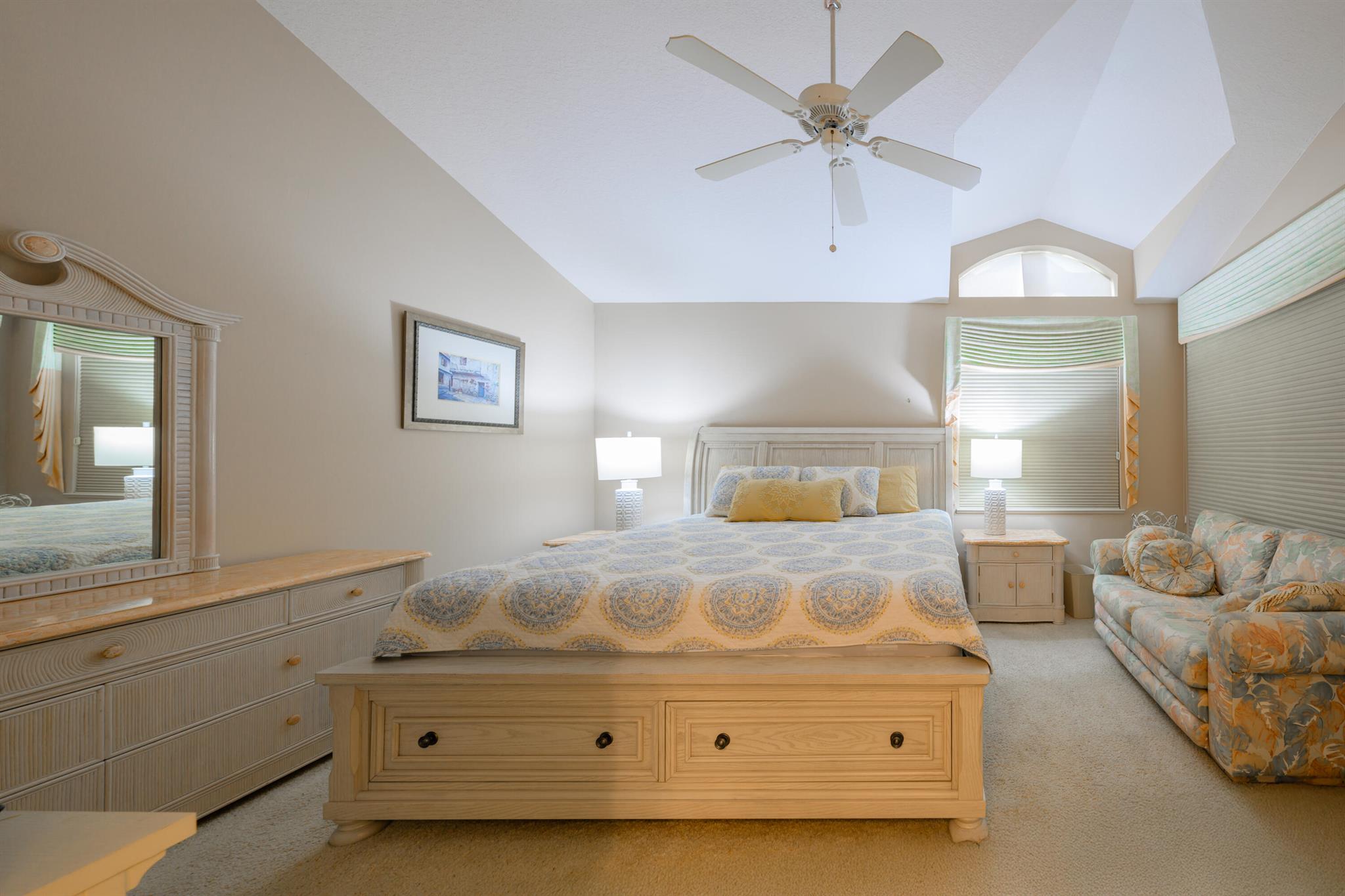 MOON RIVER - Residential Lease