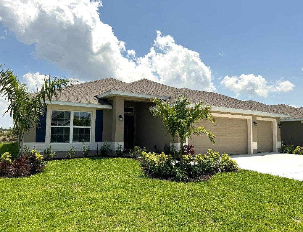 Photo of 8663 Pavia Street, Fort Pierce, FL 34951 (MLS # R10995646)
