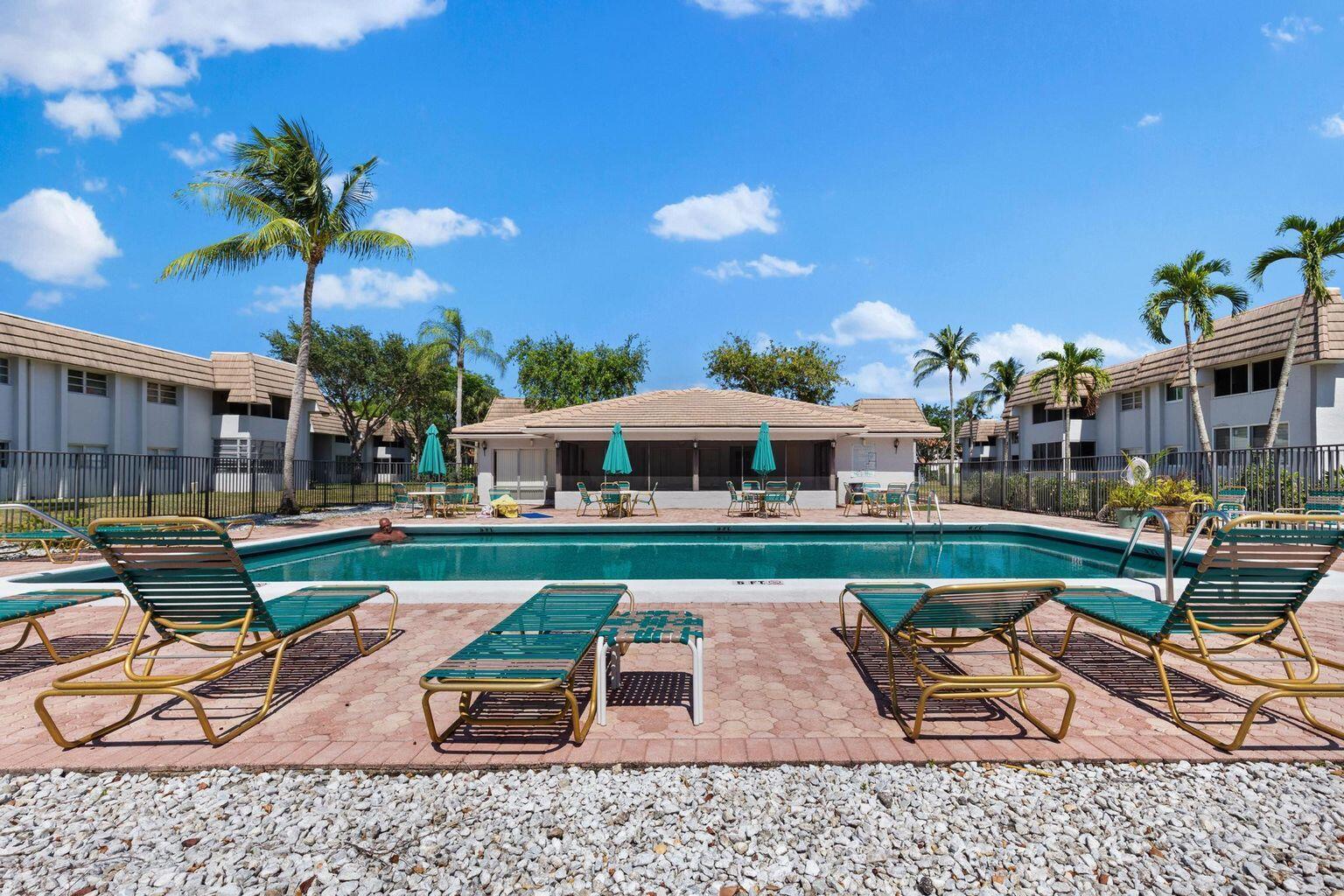 CORAL PINE CONDO 1 - Residential