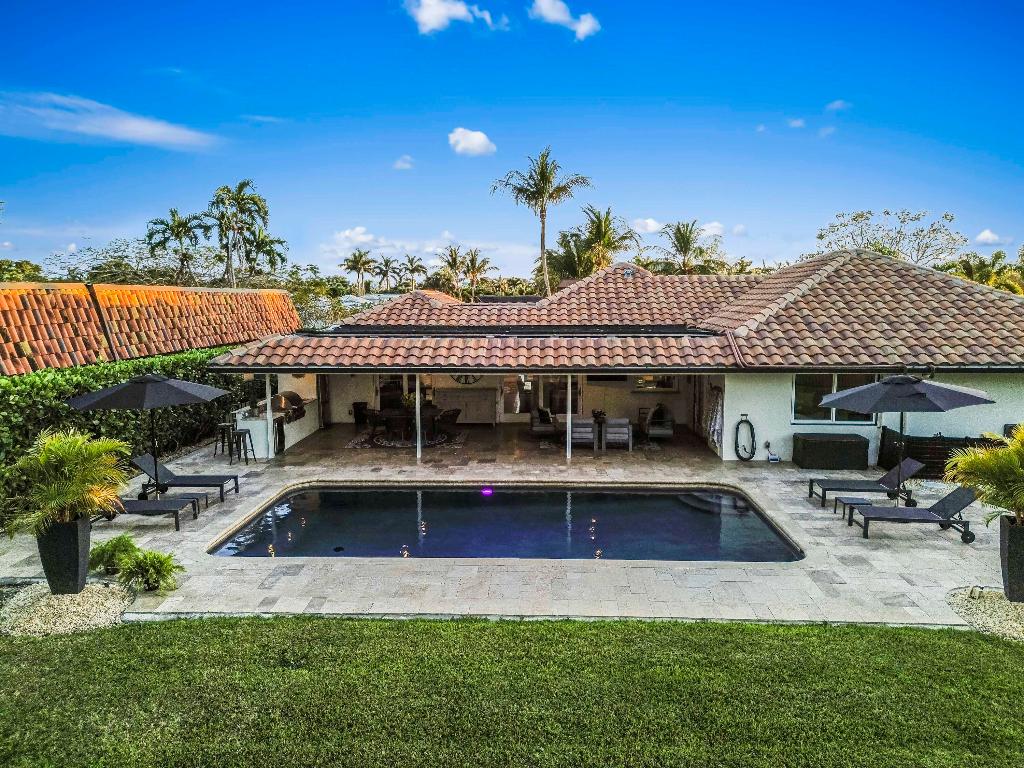 220 Walton Heath Drive