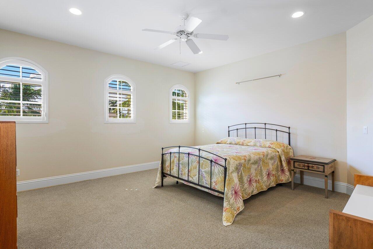 ROYAL PALM YACHT & COUNTR - Residential