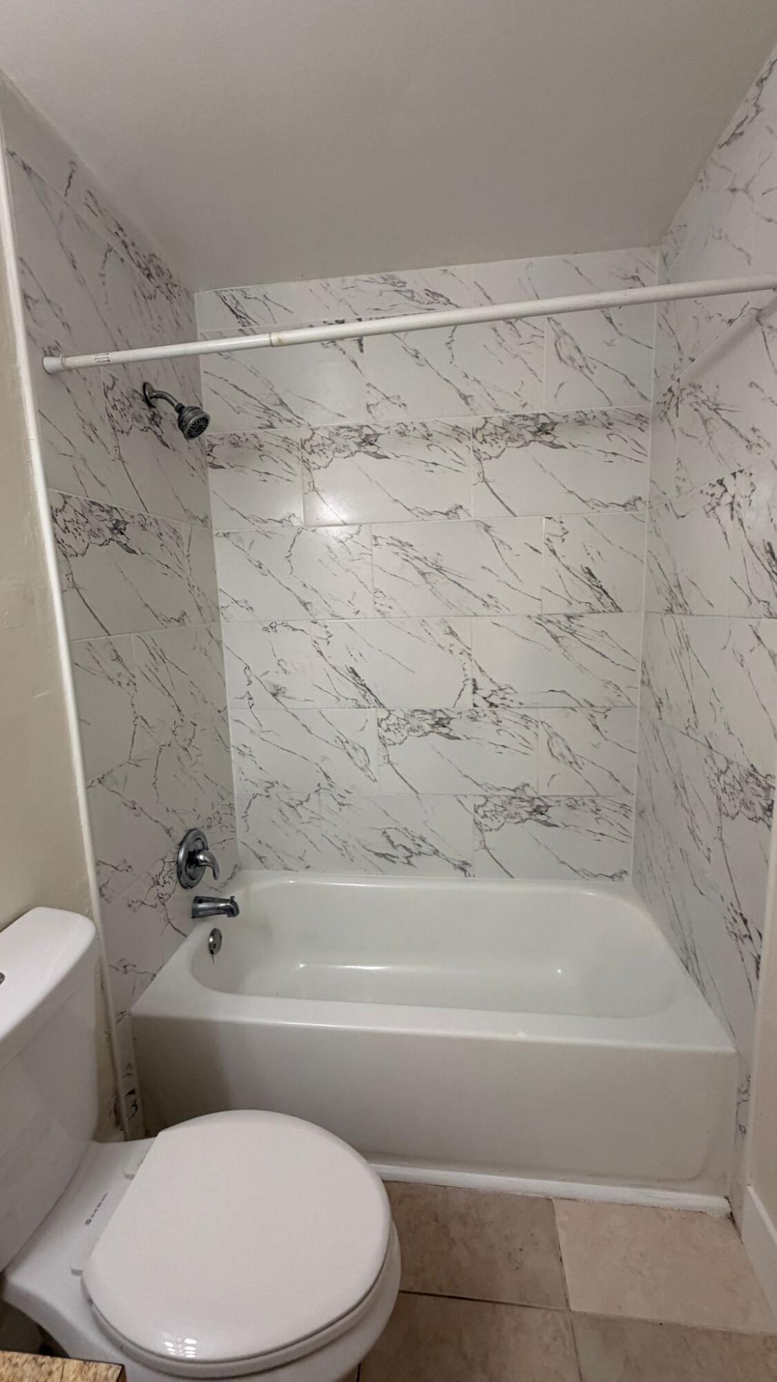 FOREST GLEN - Residential Lease