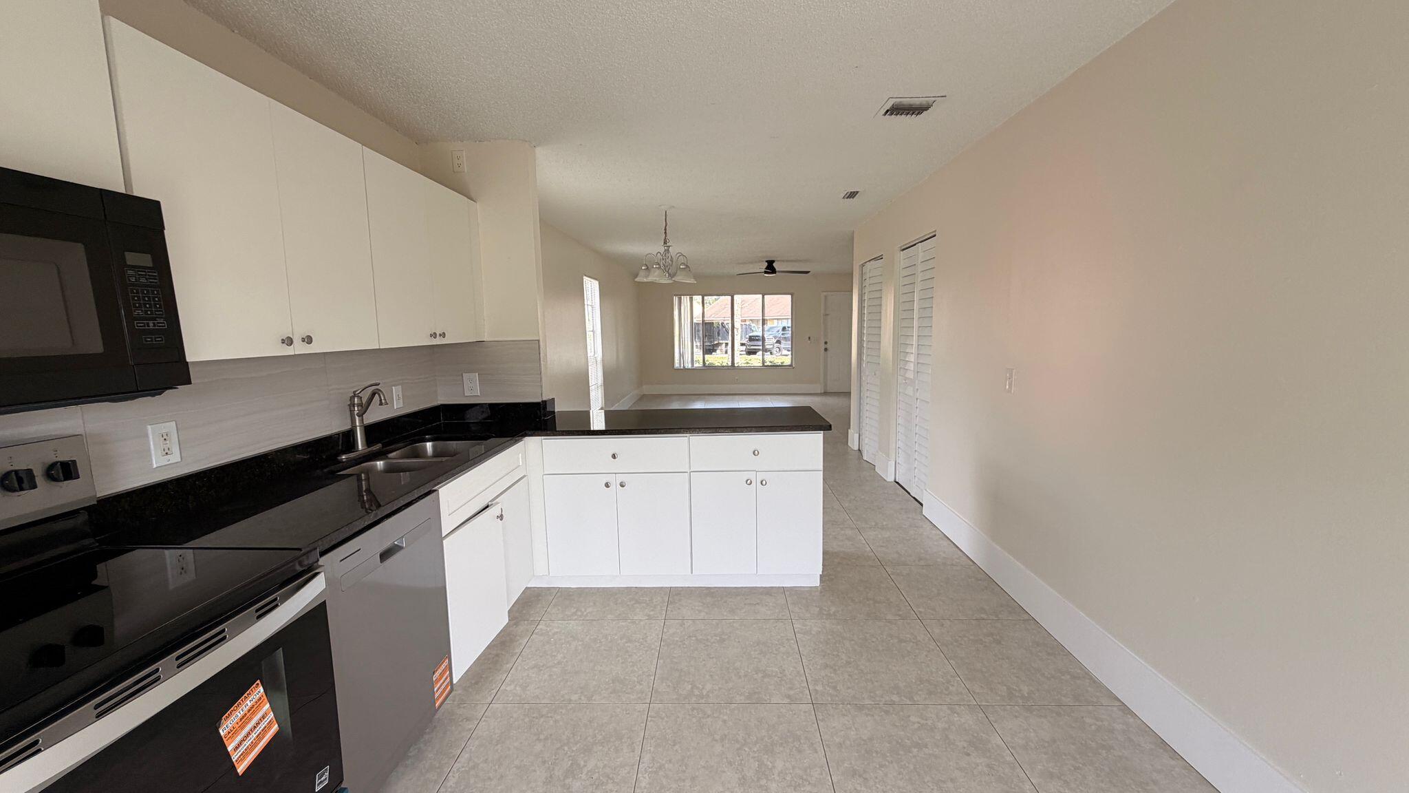 FOREST GLEN - Residential Lease