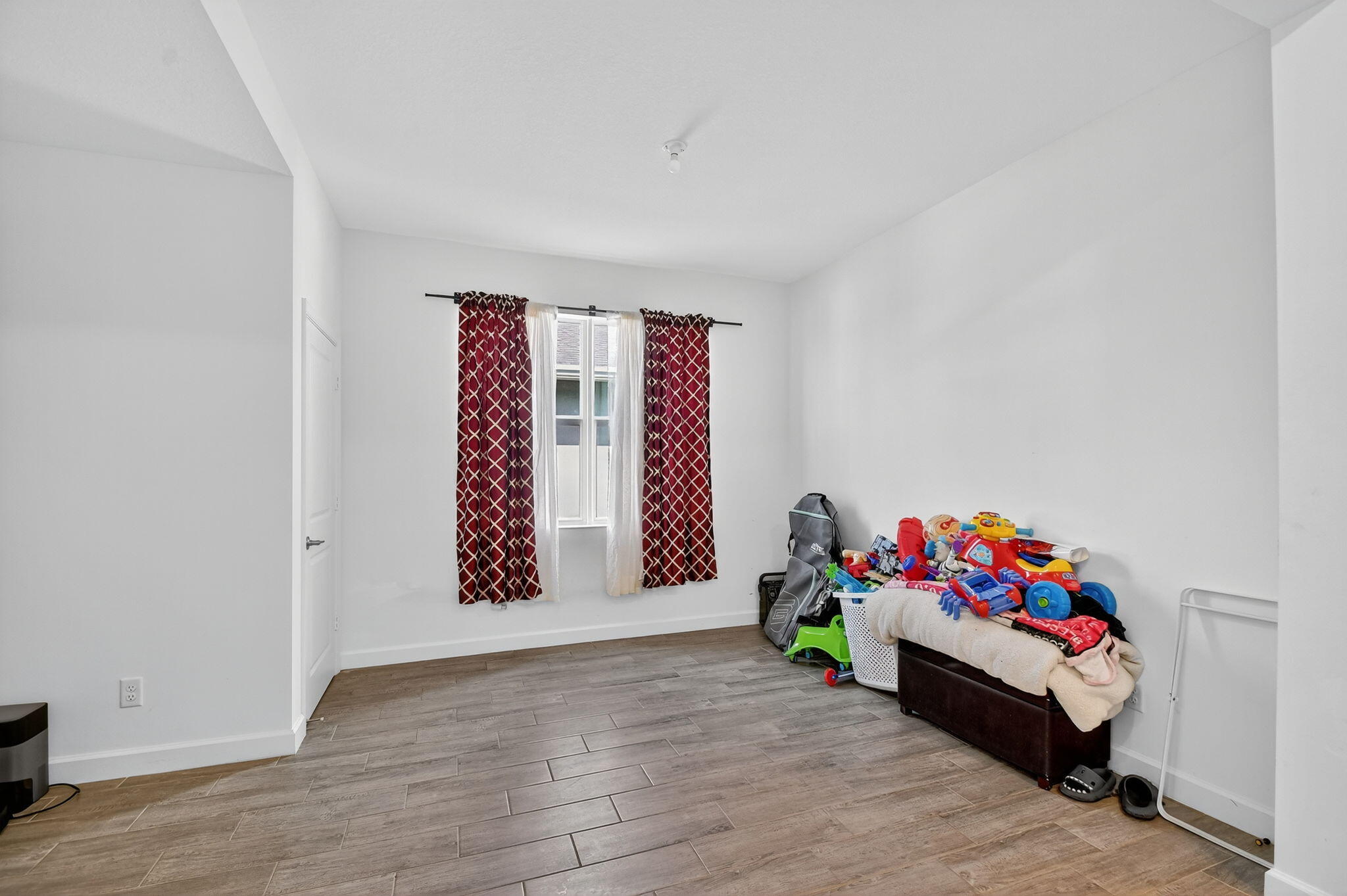 ARDEN PUD POD H SOUTH - Residential