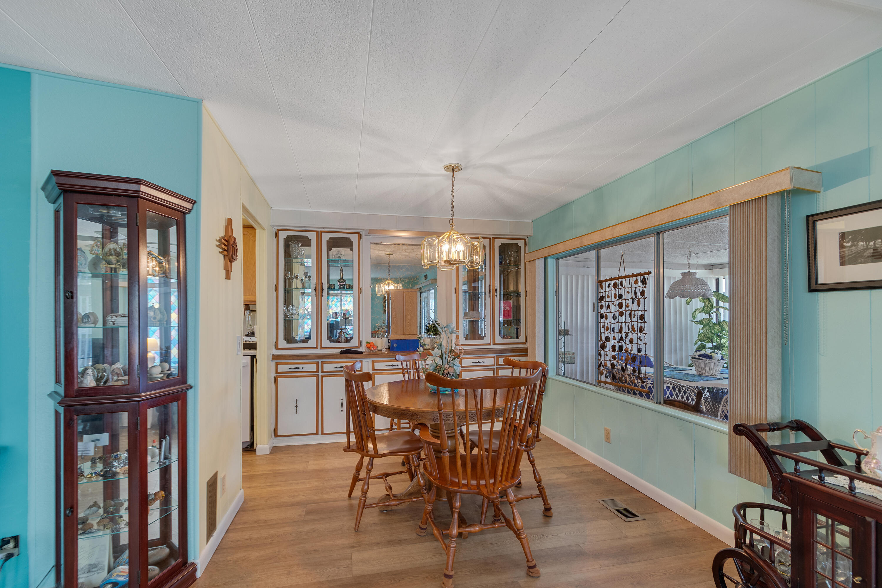 LEISURE VILLAGE MOBILE HM PK UNREC CO-OP - Residential