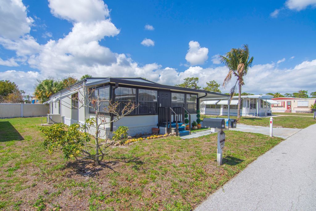 Photo of 2520 SE Penny Lane, Stuart, FL 34994 (MLS # B26006430)