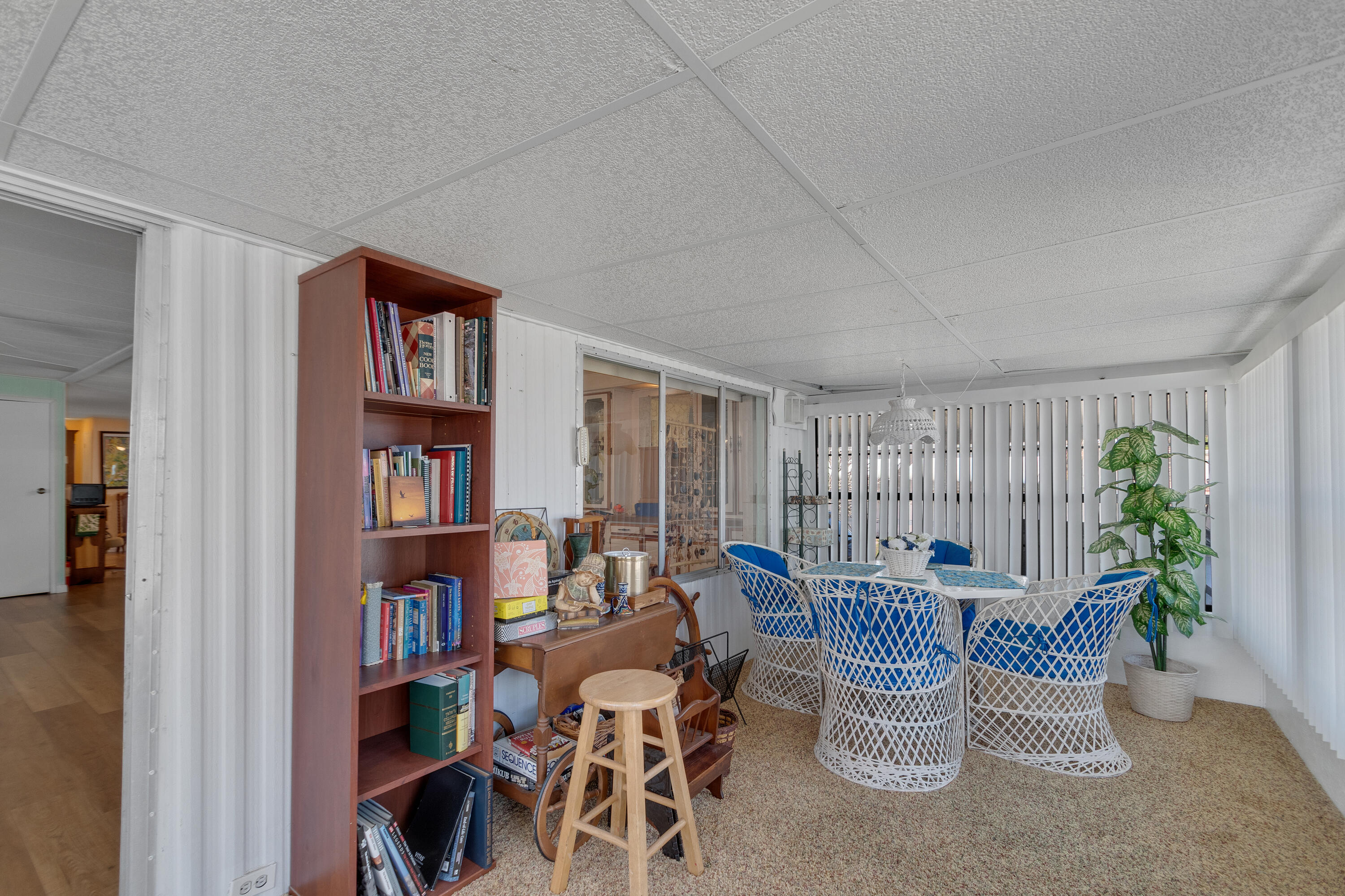 LEISURE VILLAGE MOBILE HM PK UNREC CO-OP - Residential