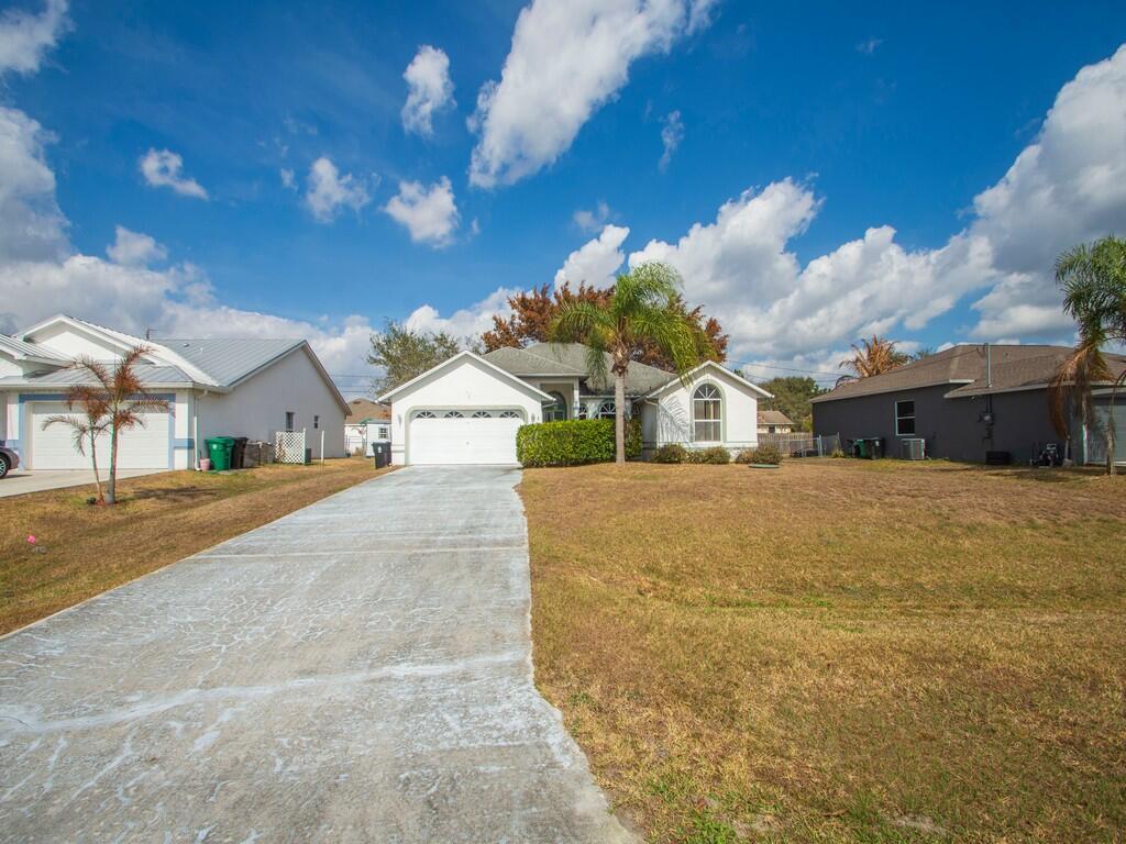 PORT ST LUCIE SECTION 43 - Residential