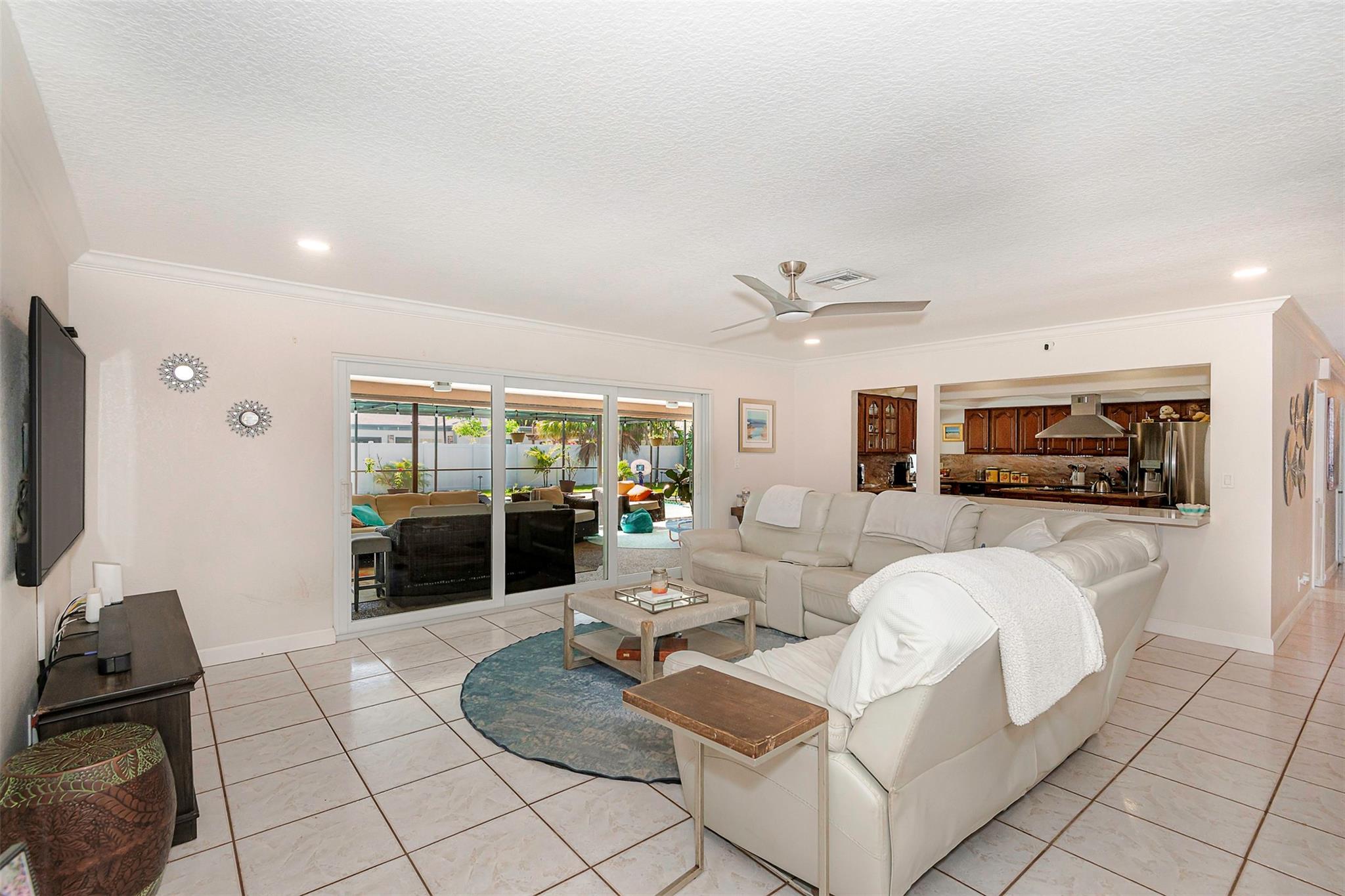 1420 SW 74th Ave