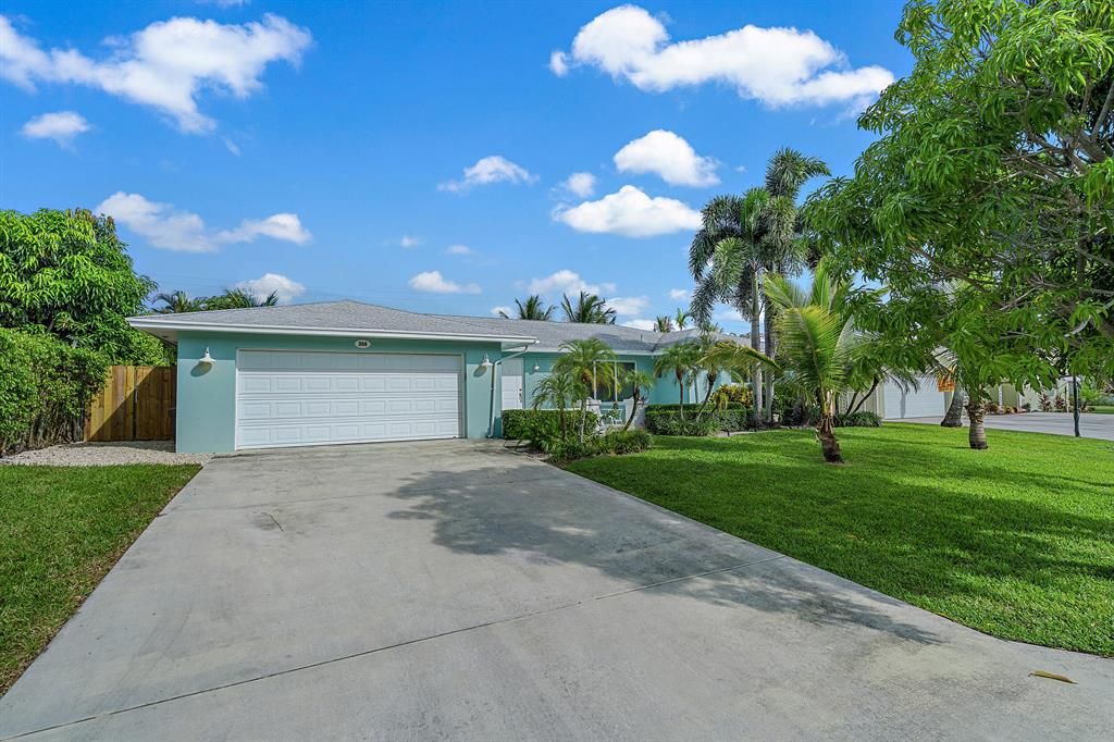 Photo of 356 Mars Avenue, Tequesta, FL 33469 (MLS # R10820033)
