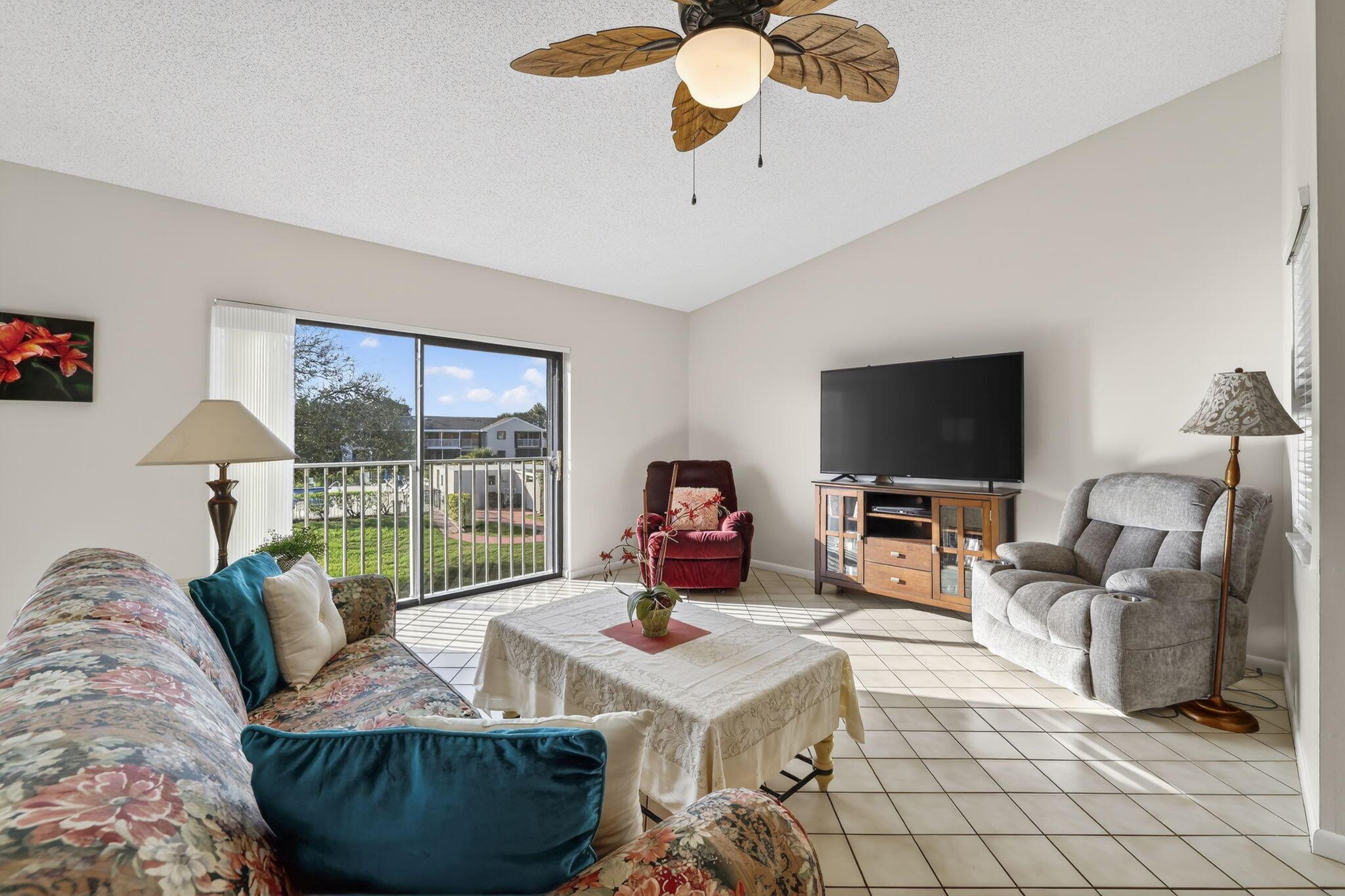 THE SANDS - Residential