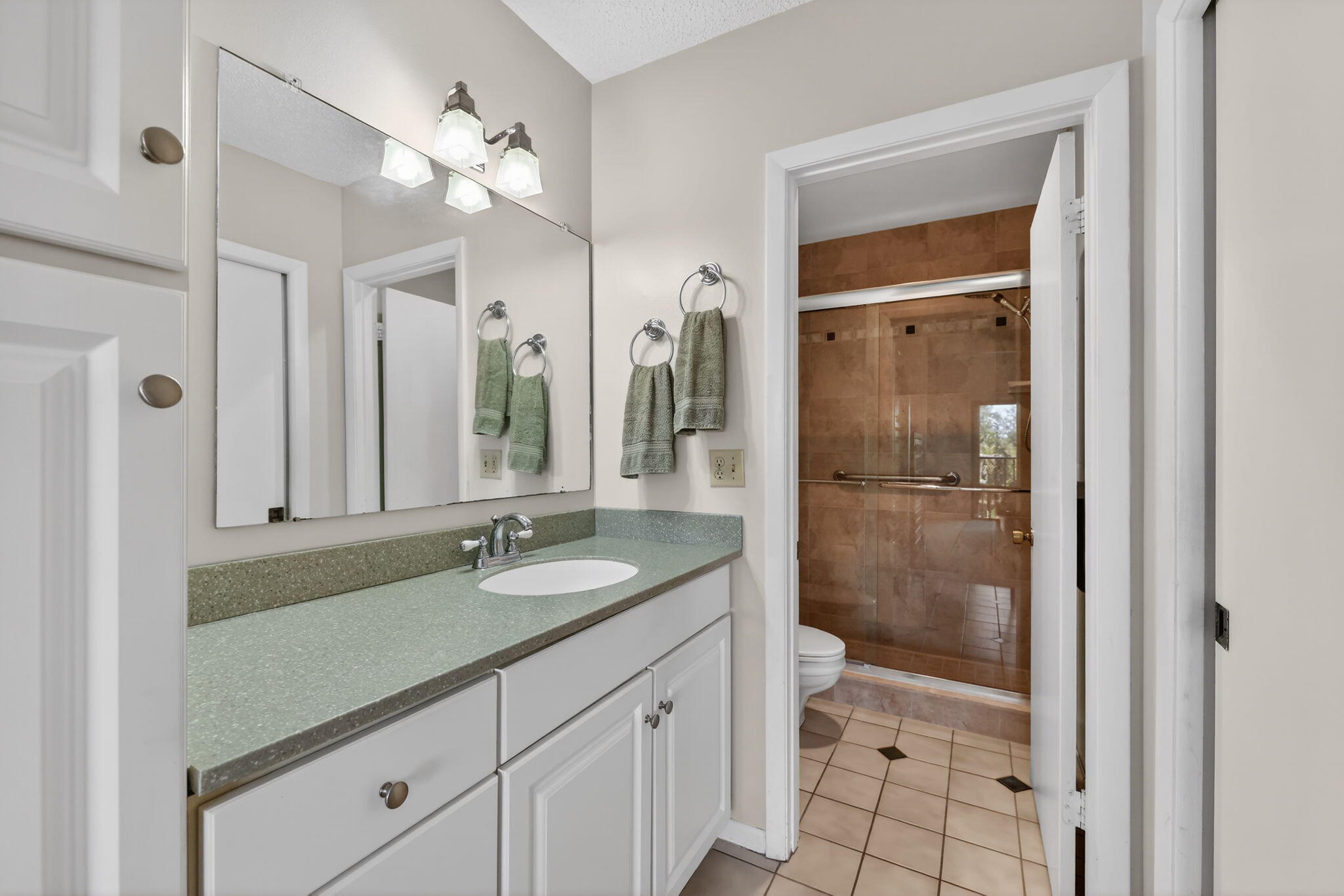 THE SANDS - Residential