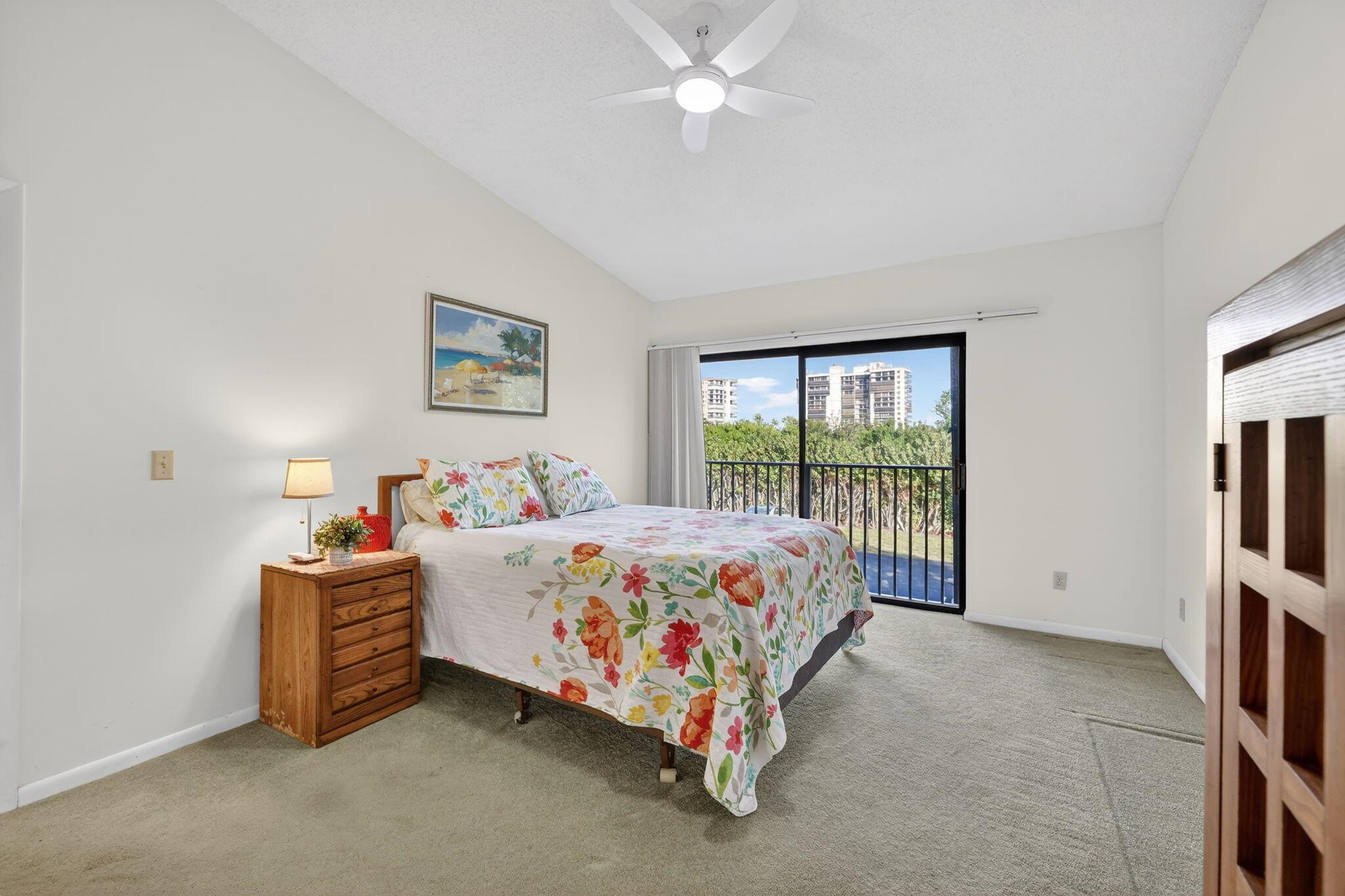 THE SANDS - Residential