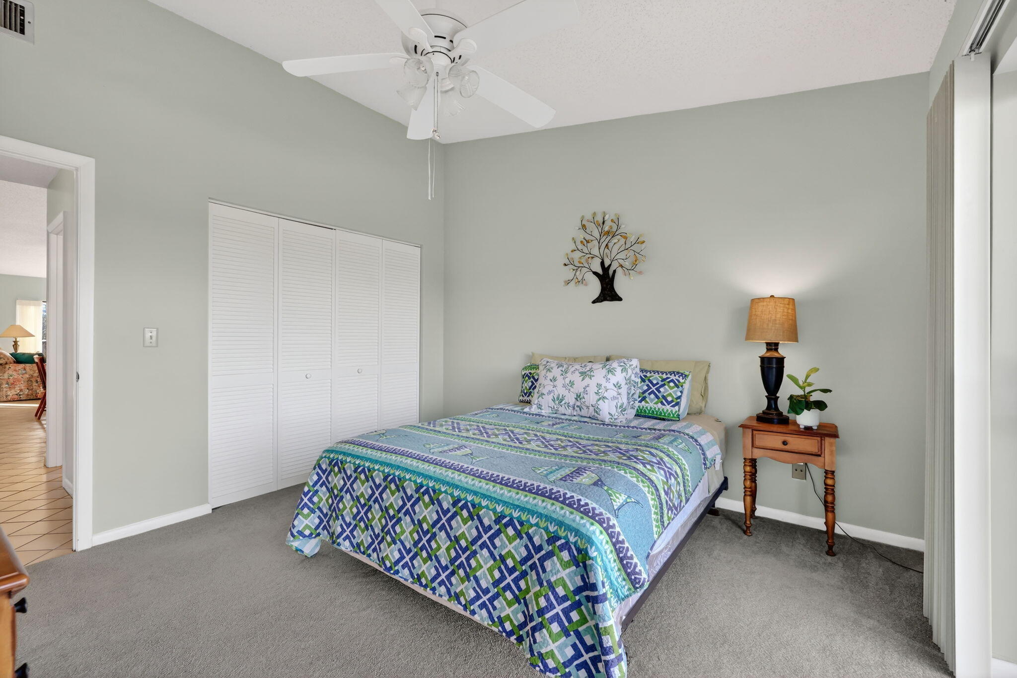 THE SANDS - Residential