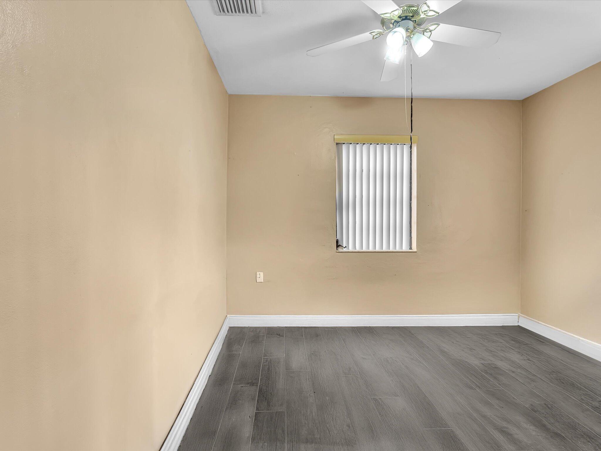 NEWMANS SURVEY - Land