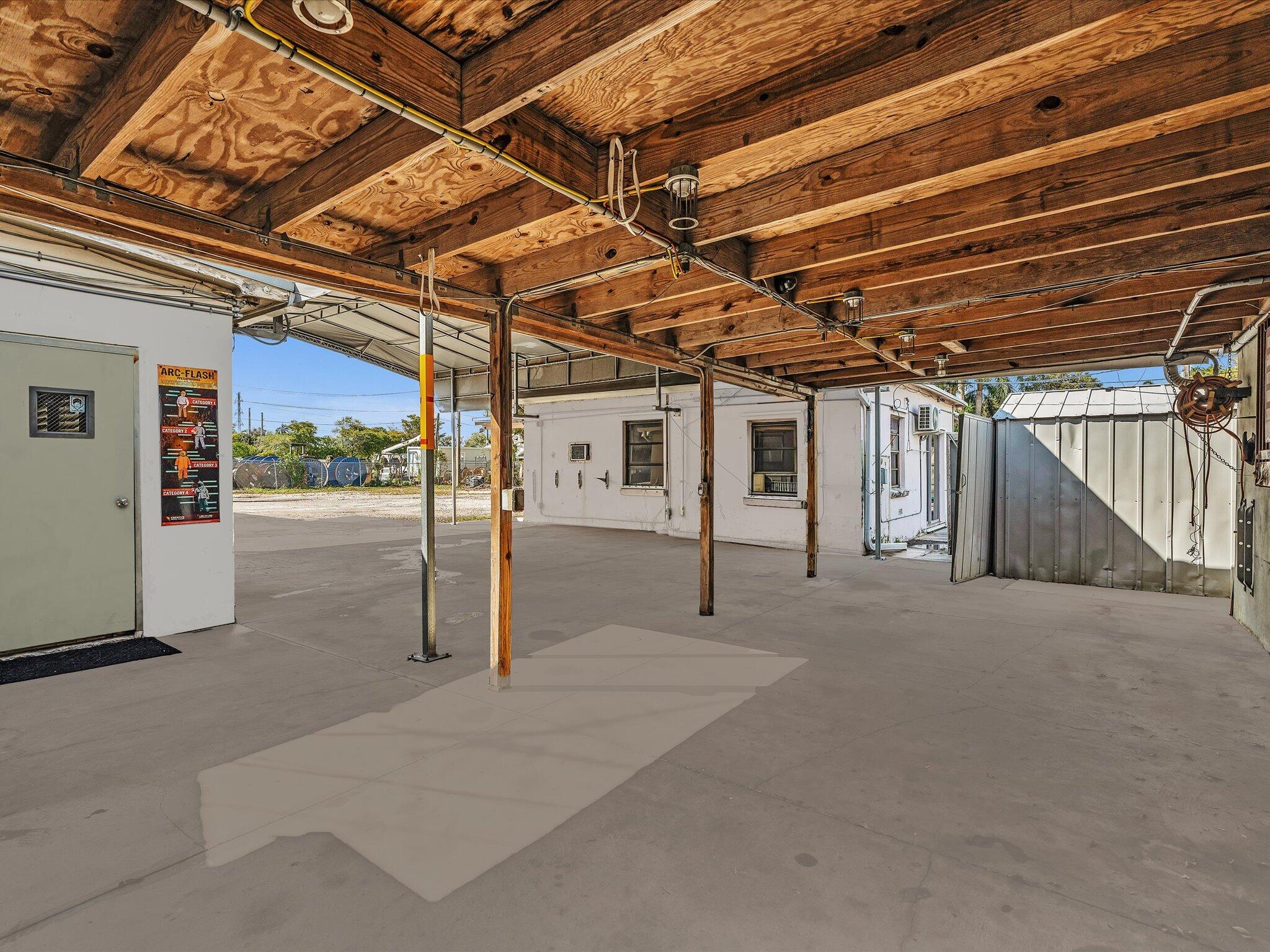 NEWMANS SURVEY - Land