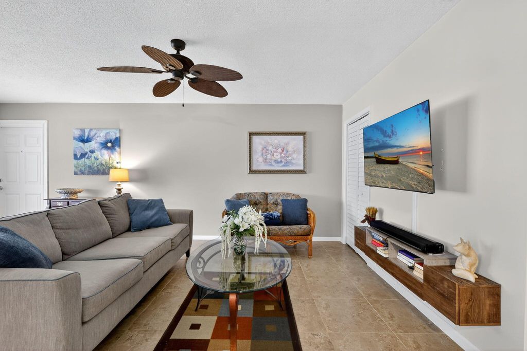 Photo of 242 High Point Court W #B, Delray Beach, FL 33445 (MLS # R11125088)