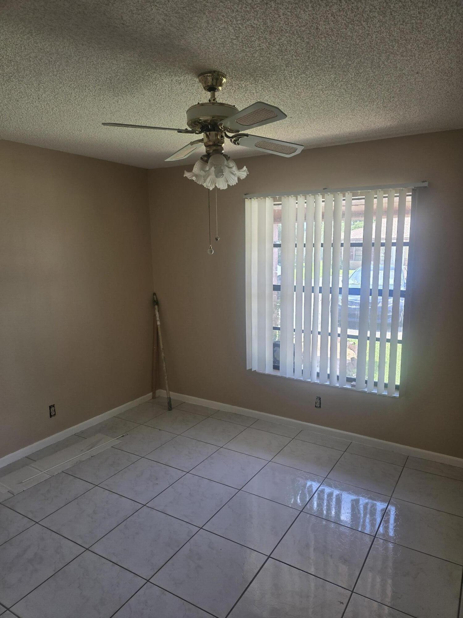 SELBERG PROPERTIES K/A ASHLEY VILLAS - Residential Lease