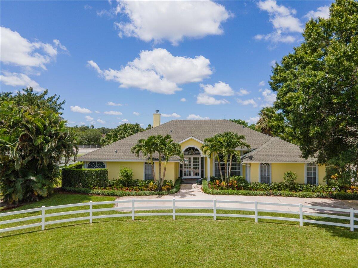 14466 Laurel Trail House