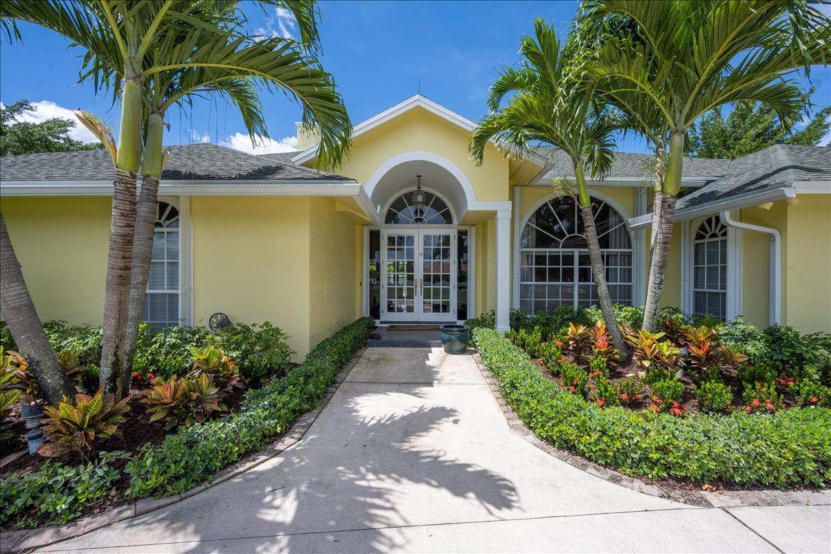 14466 Laurel Trail House