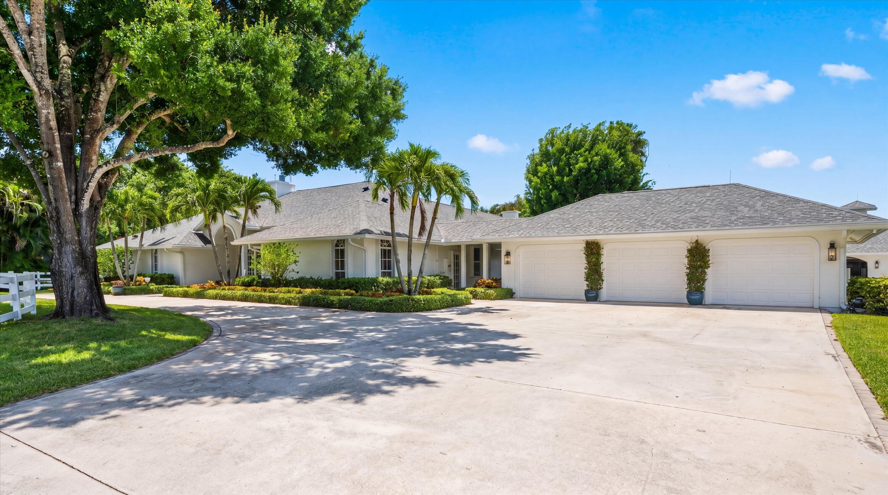 Properties 14466 Laurel Trail House