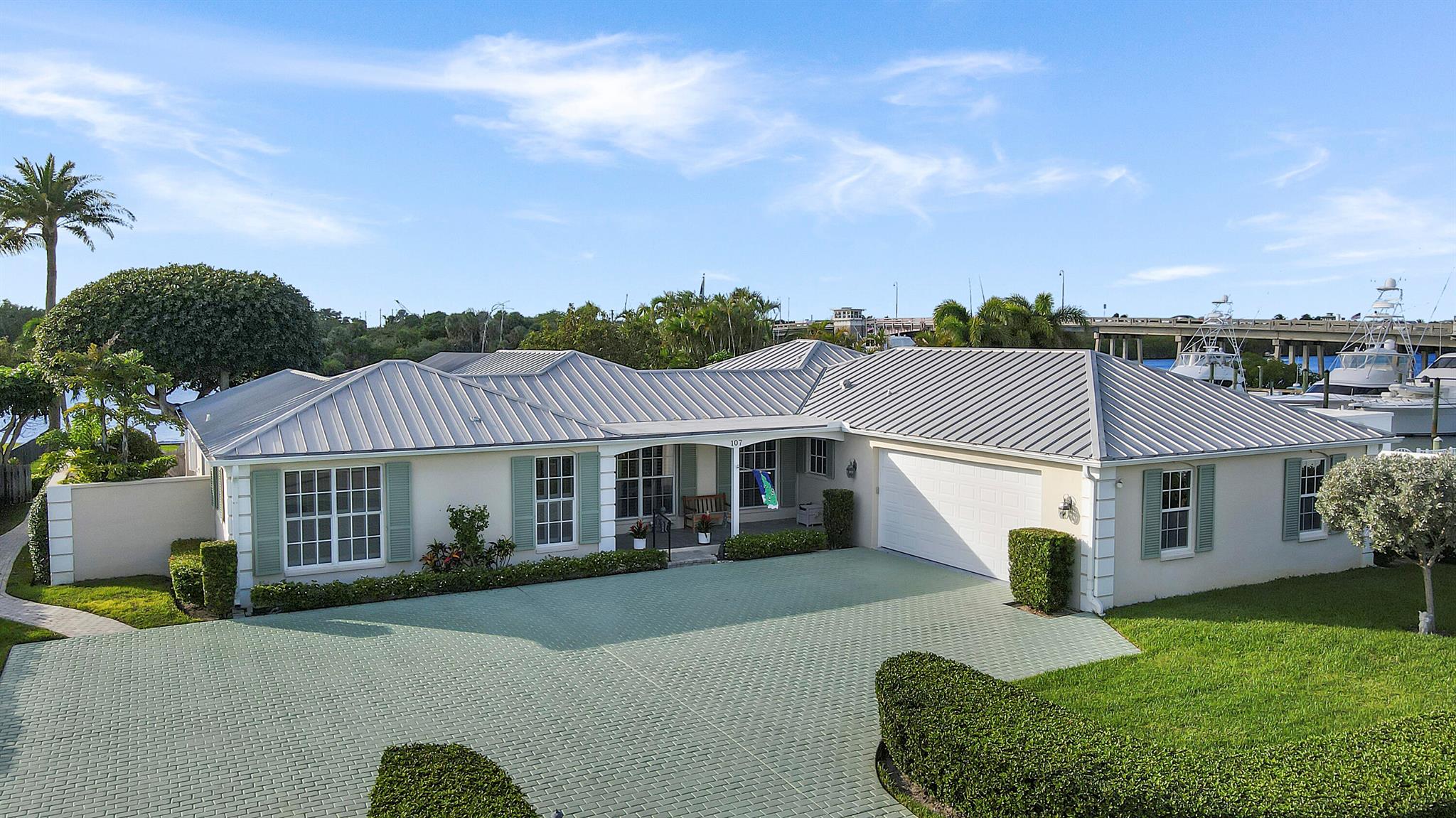 107 Lighthouse Drive