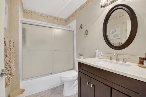 Tiny photo for 10387 Lexington Circle S, Boynton Beach, FL 33436 (MLS # B26014614)