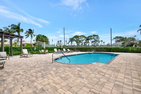 Tiny photo for 10387 Lexington Circle S, Boynton Beach, FL 33436 (MLS # B26014614)