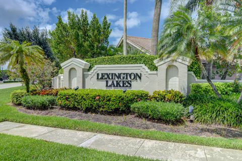 Tiny photo for 10387 Lexington Circle S, Boynton Beach, FL 33436 (MLS # B26014614)