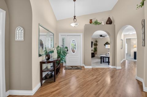 Tiny photo for 10387 Lexington Circle S, Boynton Beach, FL 33436 (MLS # B26014614)