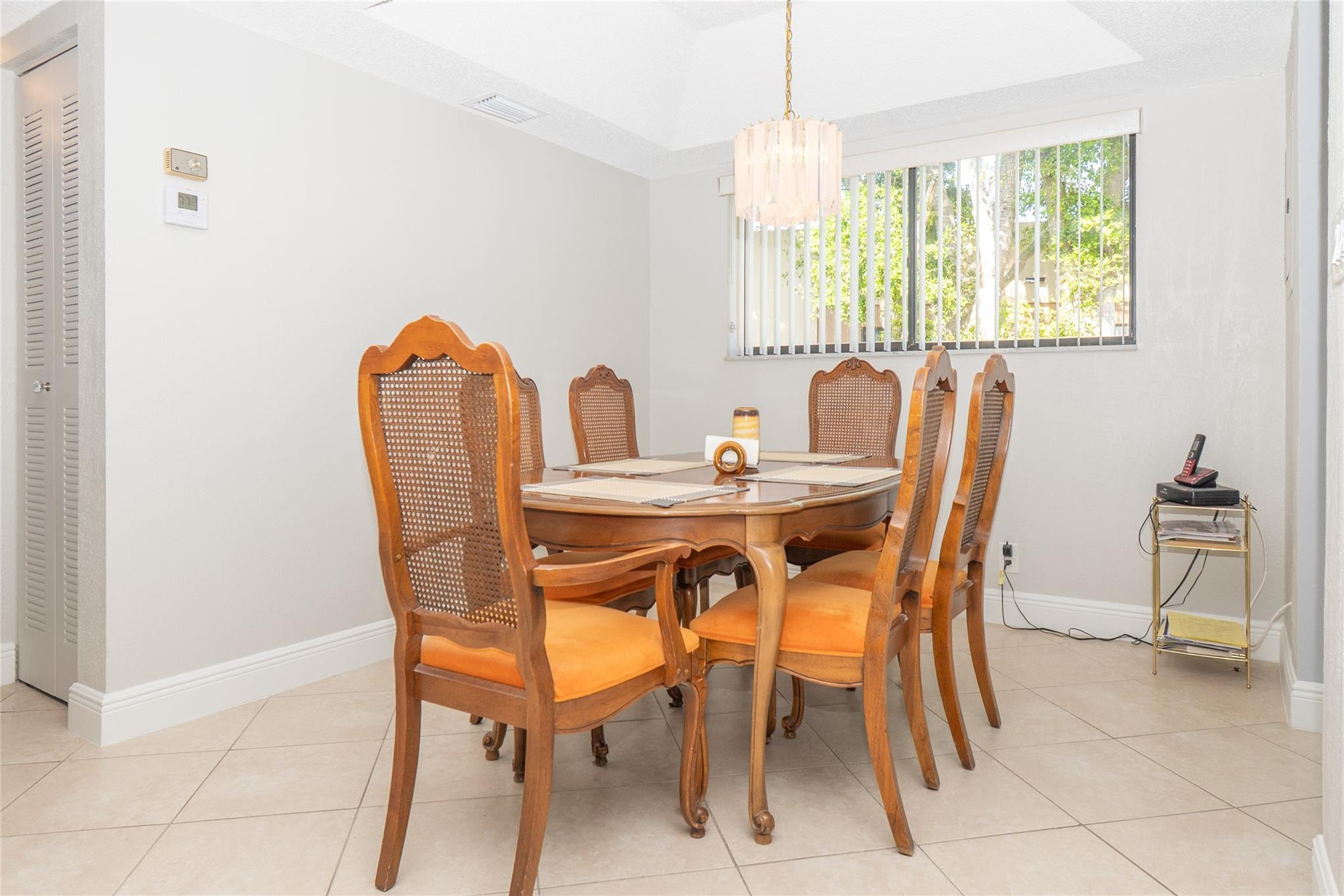 ASHMONT CONDOMINIUM E - Residential