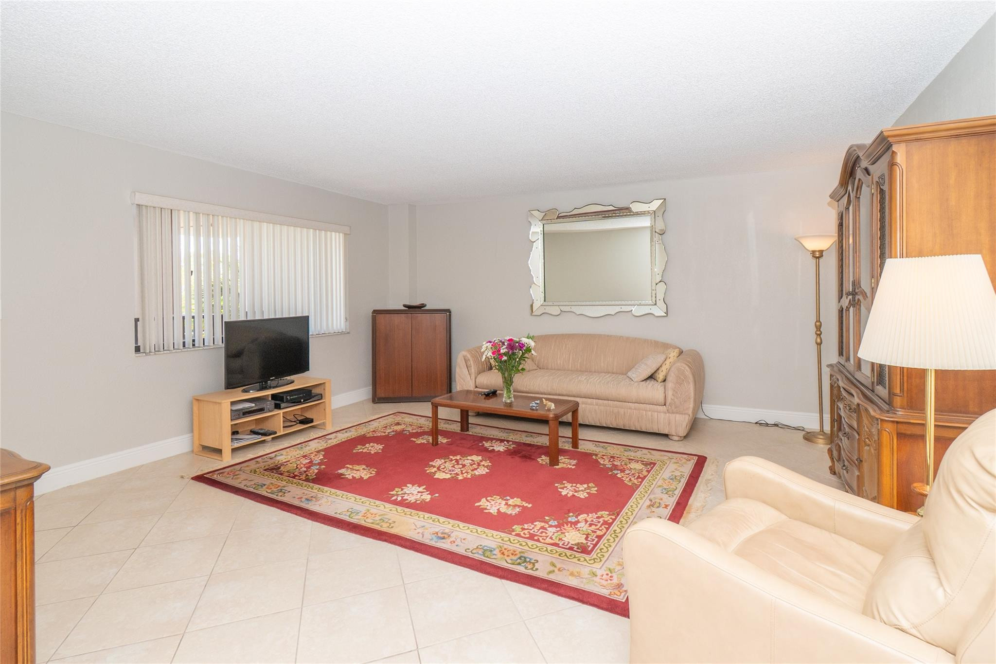 ASHMONT CONDOMINIUM E - Residential