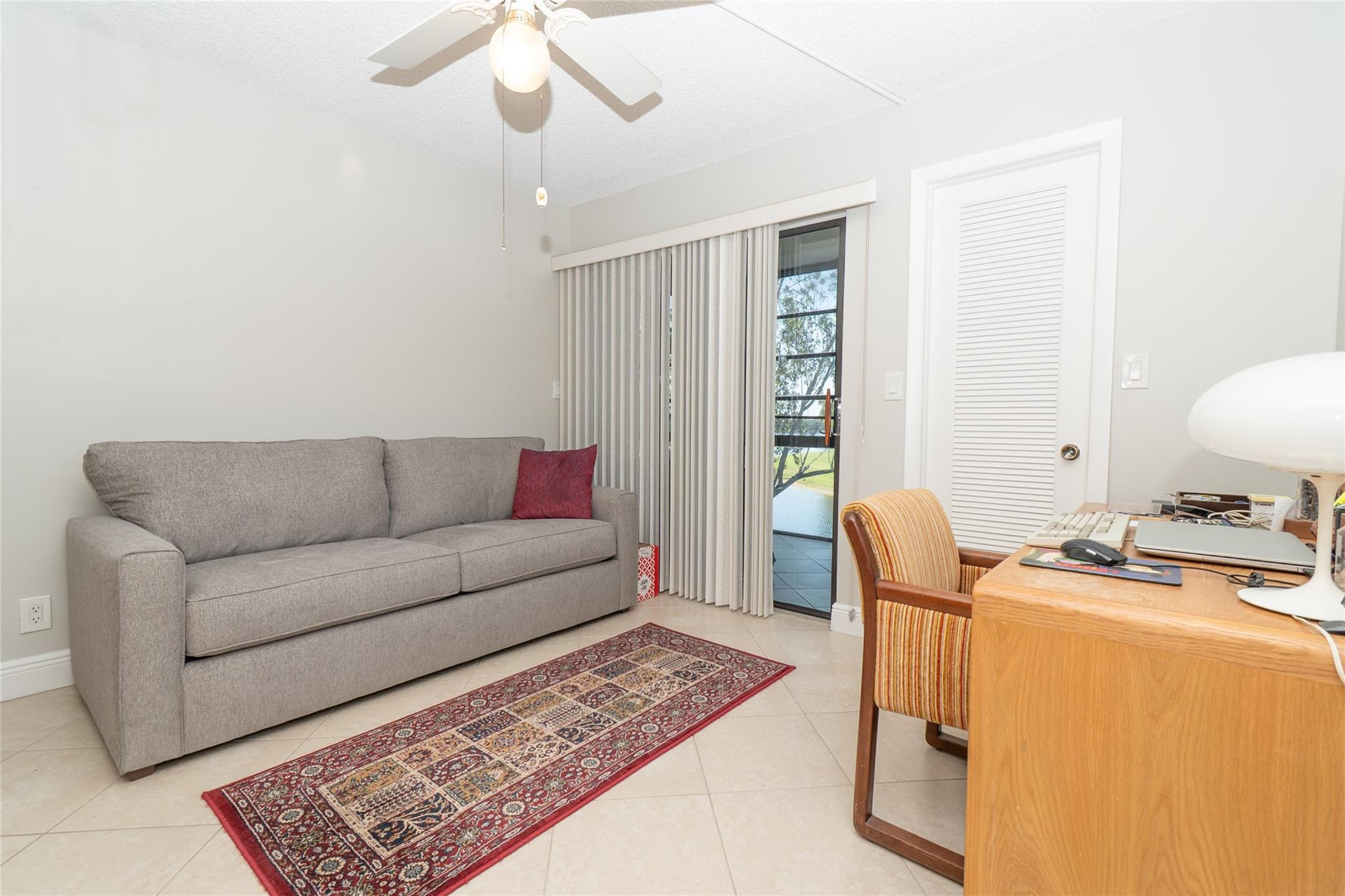 ASHMONT CONDOMINIUM E - Residential